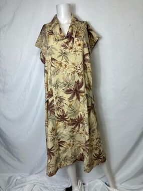 VINTAGE UNBRANDED LARGE  FLORAL SLEEVELESS FLORAL DRESS